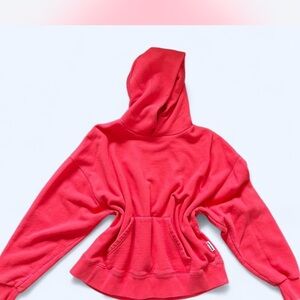 Graviet The Hoodie Red
